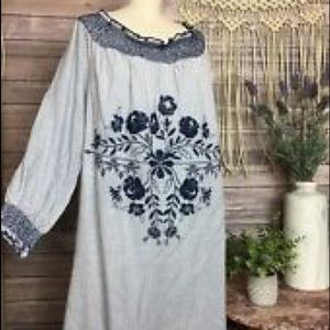 White w/navy stripes Xhilaration dress bohemian